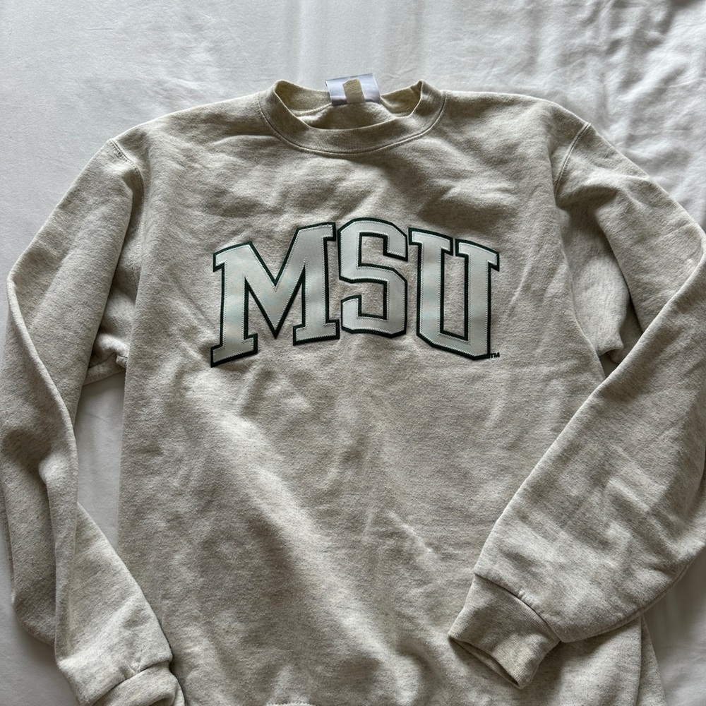 Champion Cream Crewneck Sweater